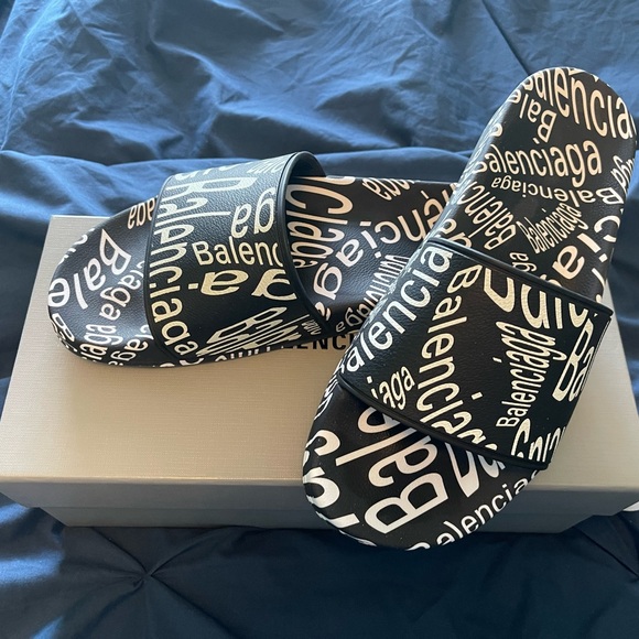 (SOLD) Balenciaga Slides mens sz 8 - Picture 1 of 6